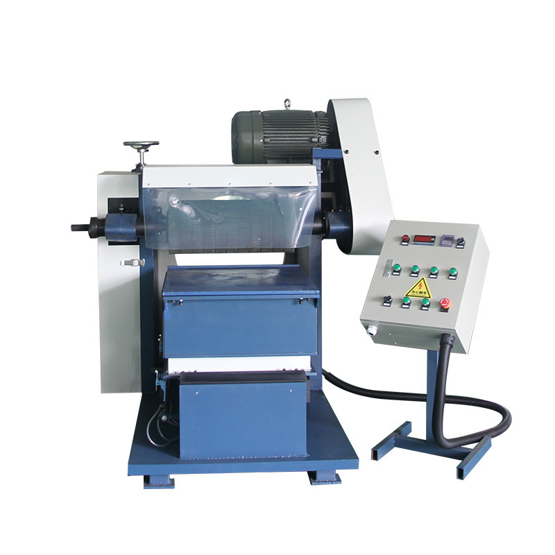 Machine de polissage automatique pour des surfaces céramiques précises