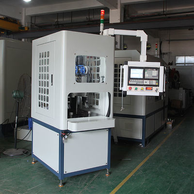Machine à brossage CNC à haute efficacité à 2 stations spécialisée dans le traitement planar et latéral des couvercles ronds de forme régulière